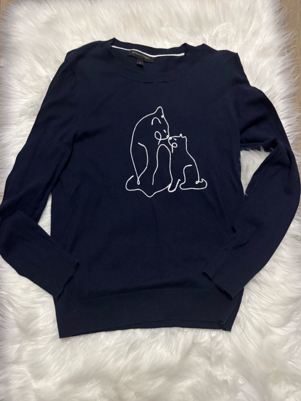 Banana Republic Navy Sweater with White Cat Line Art